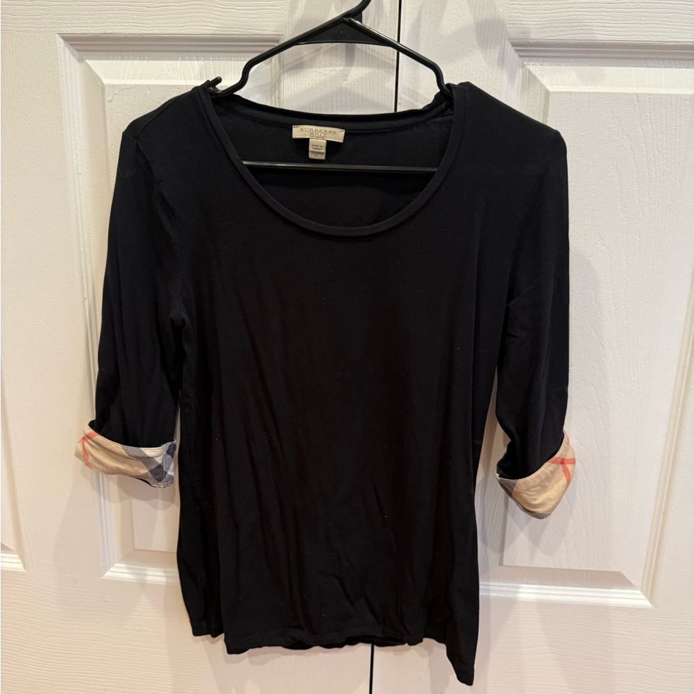 COPY - Woman’s Burberry Small 3/4 Check sleeve Black Stretchy